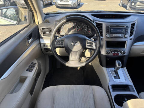 2014 Subaru Outback 2.5i