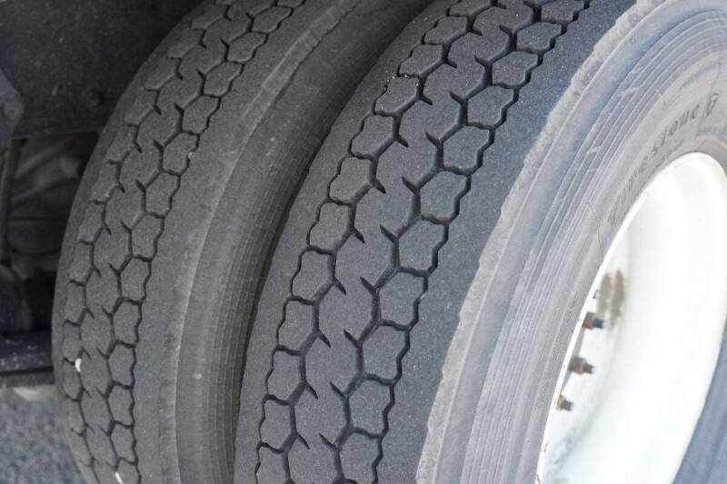 2016 Freightliner M2 106