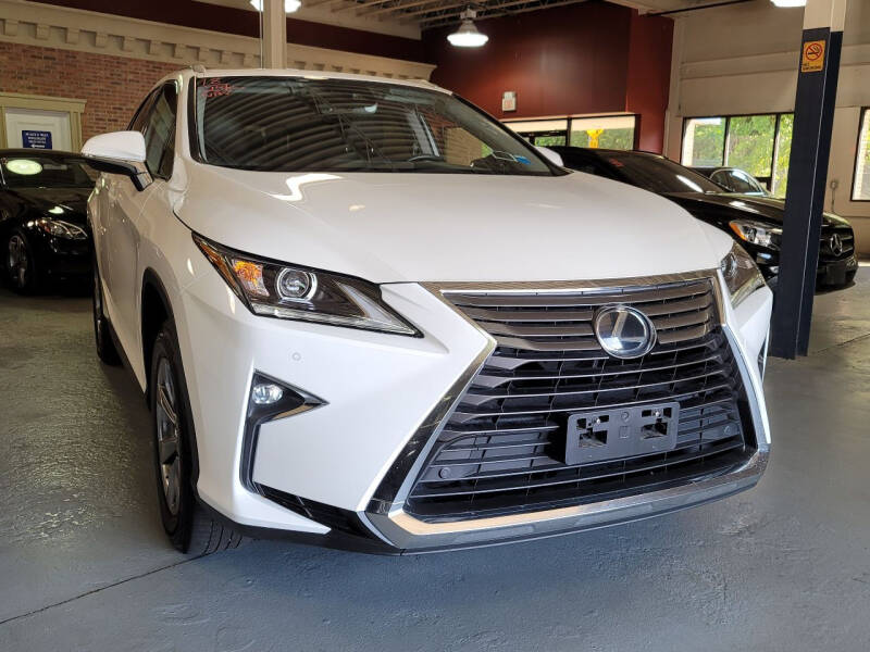 AW Auto & Truck Wholesalers Inc. Car Dealer in Hasbrouck Heights, NJ