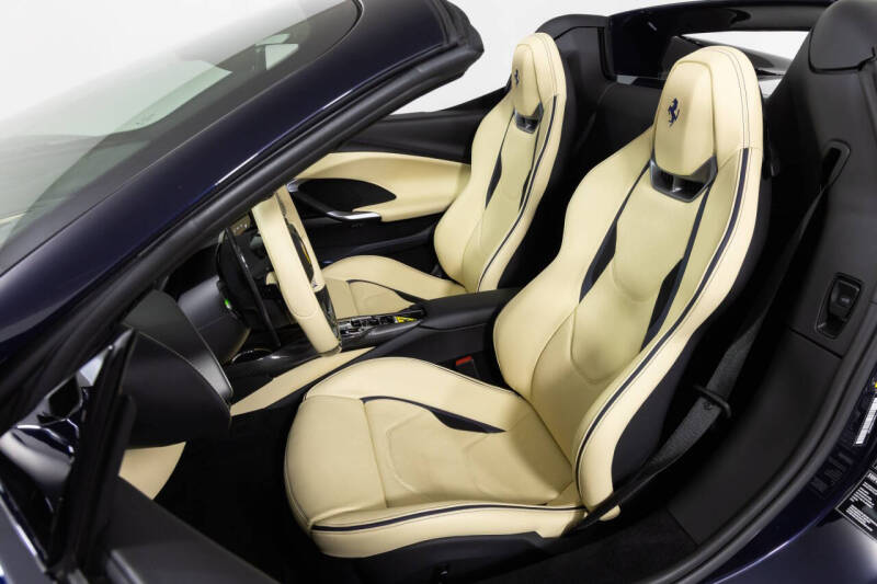 2024 Ferrari 296 GTS