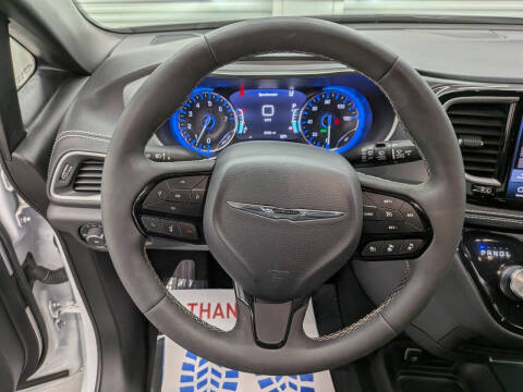 2024 Chrysler Pacifica Touring