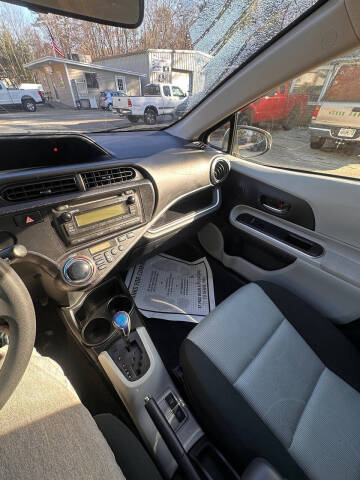 2014 Toyota Prius c One