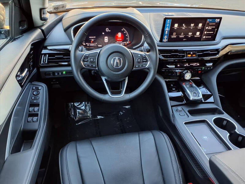 2025 Acura MDX SH-AWD w/Tech