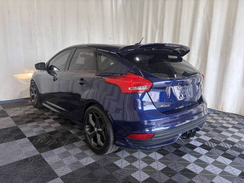 2017 Ford Focus ST