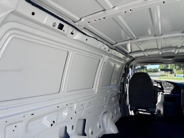 2002 Ford E-Series E-250