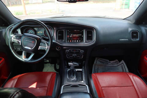 2016 Dodge Charger SXT