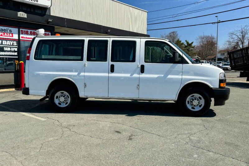 2019 Chevrolet Express 2500