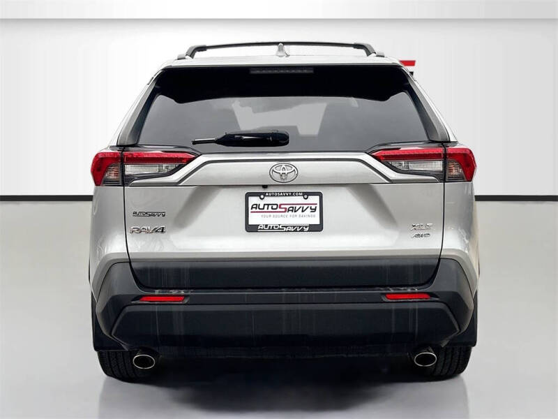 2020 Toyota RAV4 XLE Premium