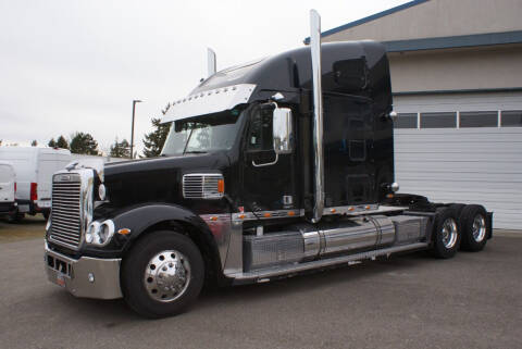 2004 Freightliner Coronado 132