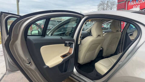 2016 Volvo S60 T5 Inscription Platinum