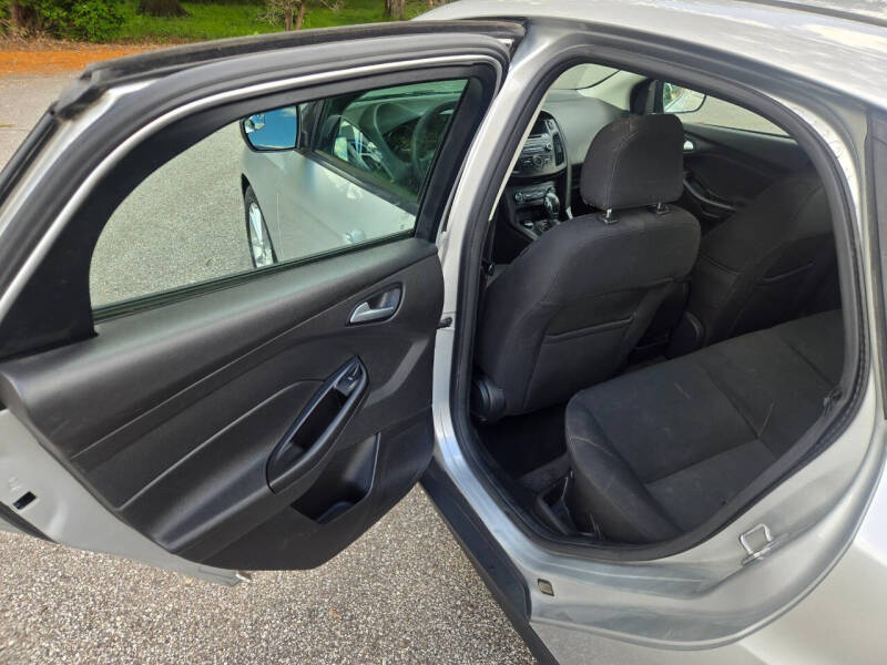 2017 Ford Focus SE