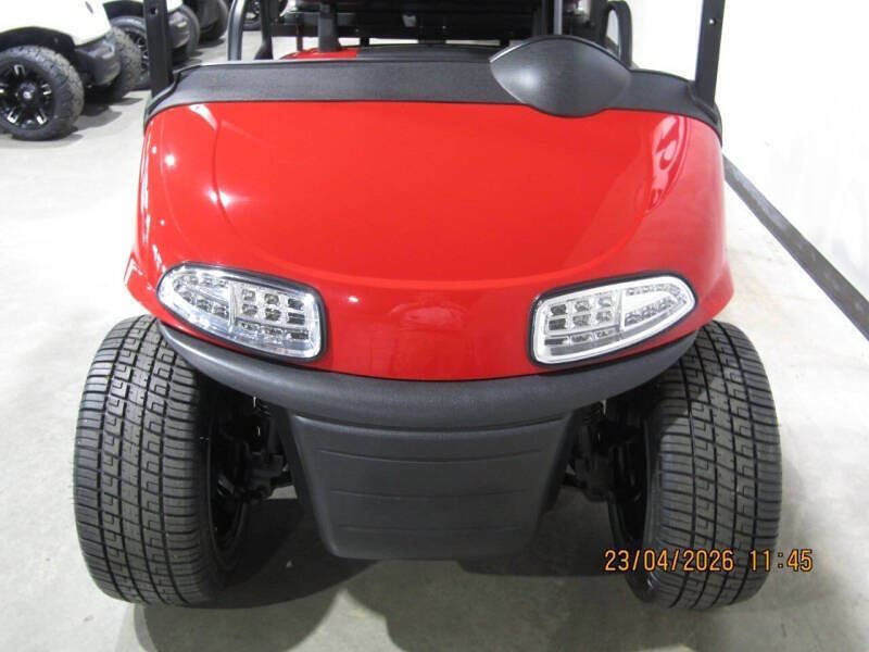 2020 E-Z-GO RXV