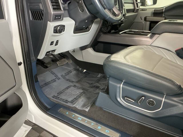 2022 Ford F-450 Super Duty Limited