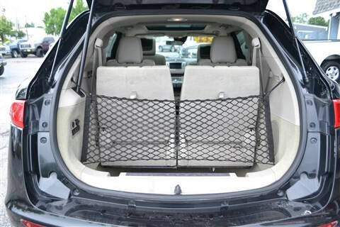 2011 Lincoln MKT