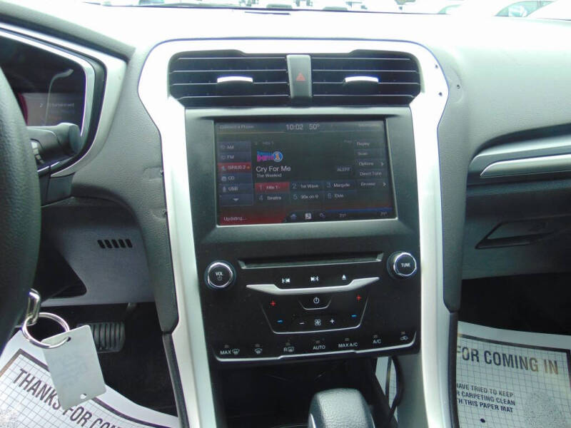 2014 Ford Fusion Hybrid SE