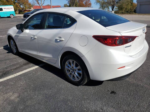 2015 Mazda MAZDA3 i Touring