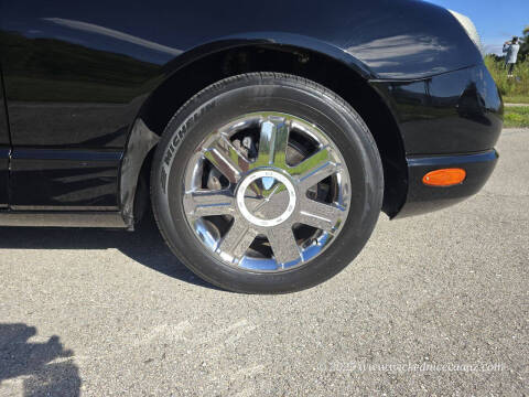 2005 Ford Thunderbird Deluxe