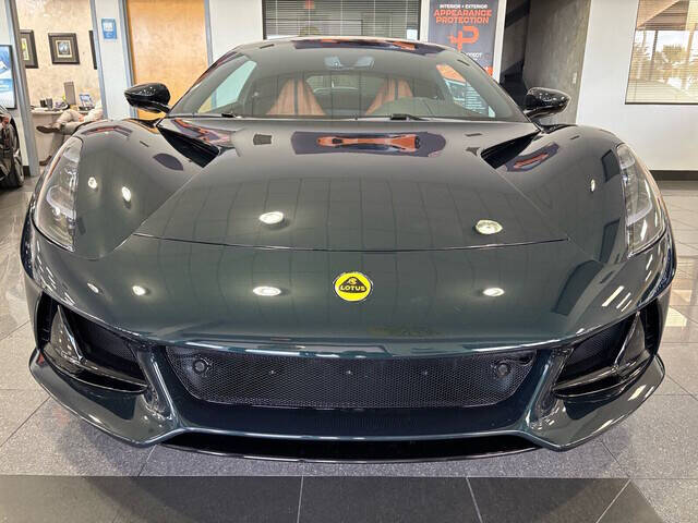 2024 Lotus Emira 17