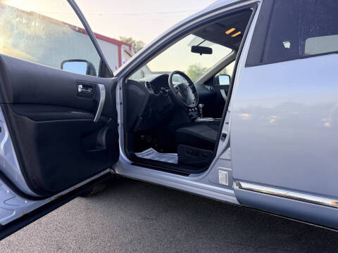 2011 Nissan Rogue SV