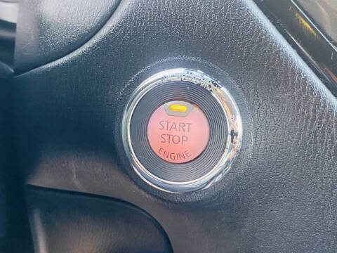 2015 Nissan Pathfinder SV