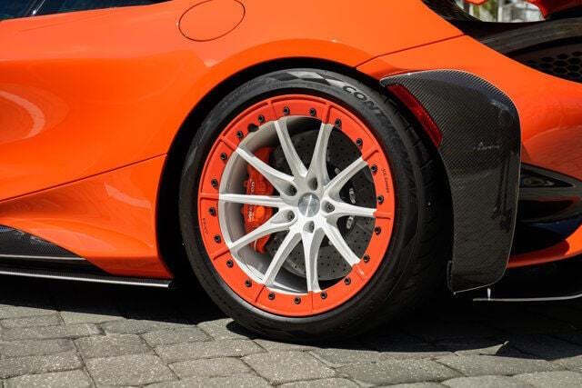 2021 McLaren 765LT