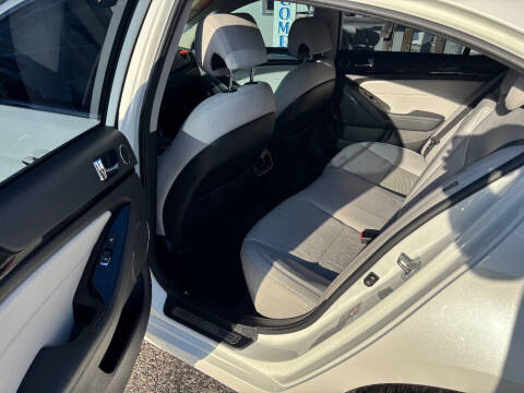 2014 Kia Cadenza Premium