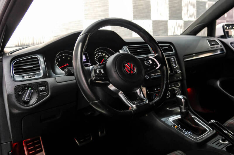 2015 Volkswagen Golf GTI