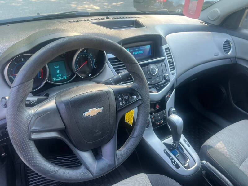 2012 Chevrolet Cruze LS