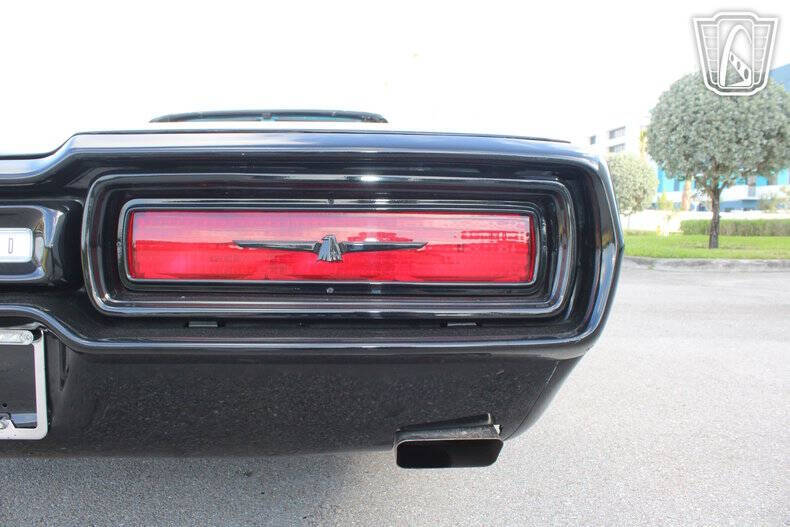 1964 Ford Thunderbird