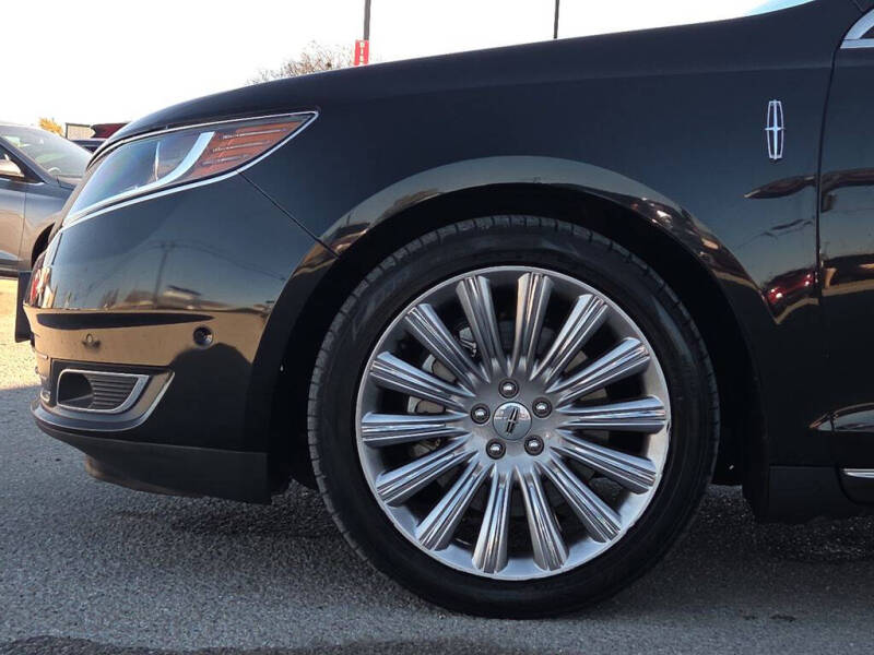 2015 Lincoln MKS
