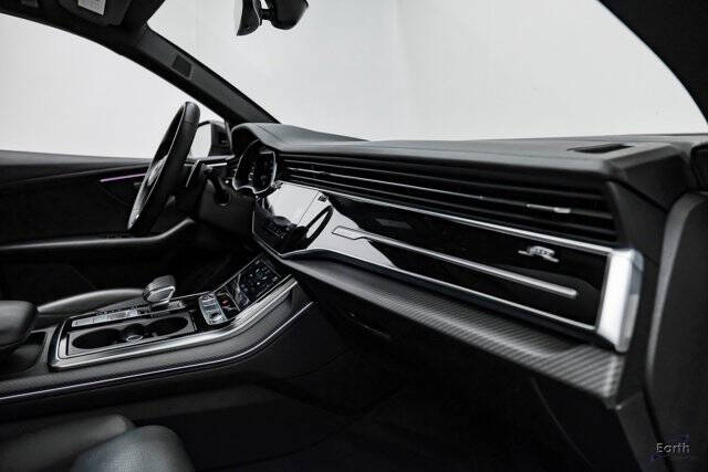 2023 Audi RS Q8 4.0T quattro