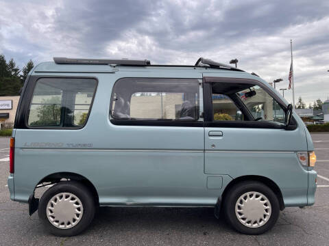 1996 Daihatsu Atrai