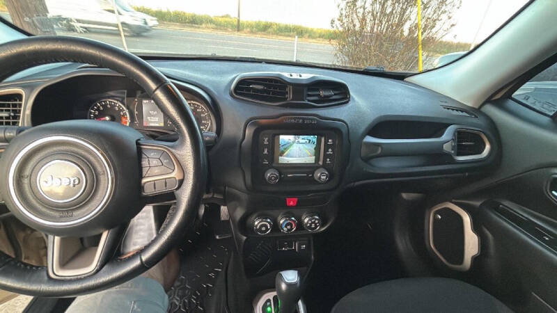 2016 Jeep Renegade Latitude 75th Anniversary