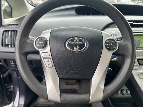 2013 Toyota Prius Plug-in Hybrid