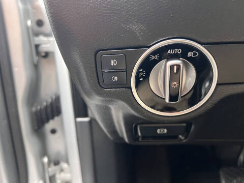 2018 Infiniti QX30 Premium