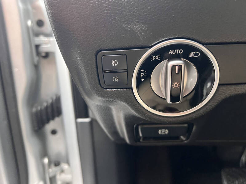 2018 Infiniti QX30 Premium