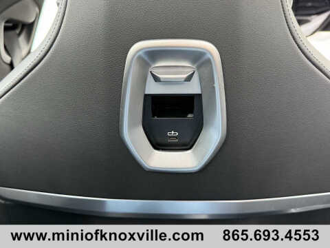 2023 BMW 7 Series 740i