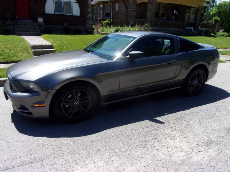 2013 Ford Mustang V6