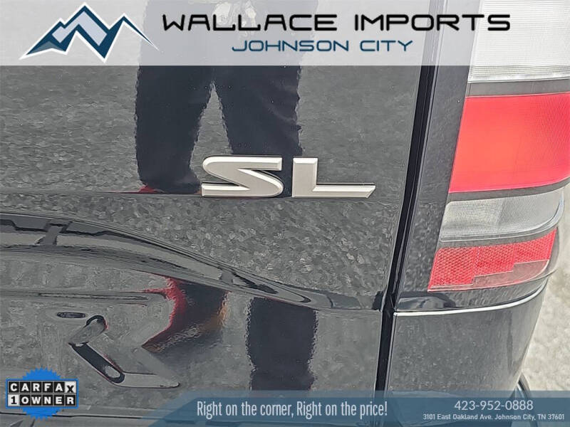 2024 Nissan Frontier SL