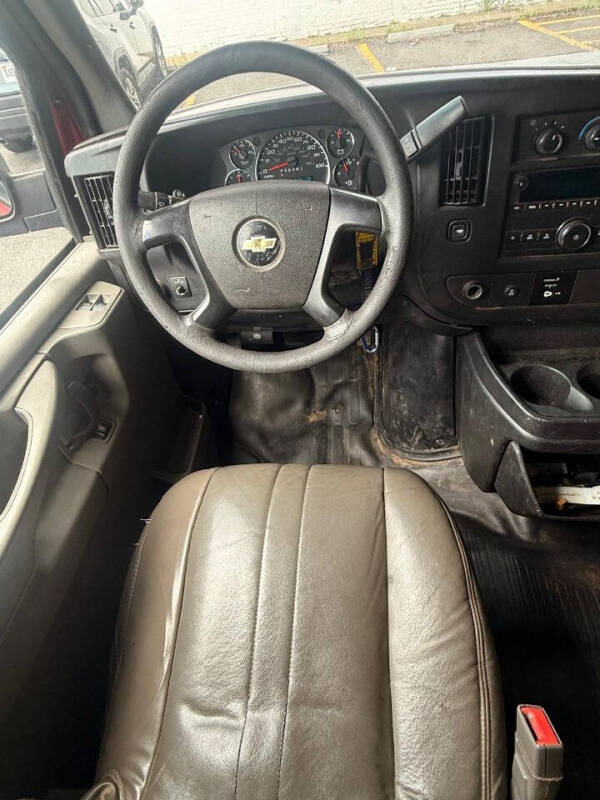 2015 Chevrolet Express 2500