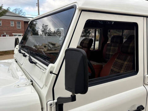 1988 Land Rover Defender