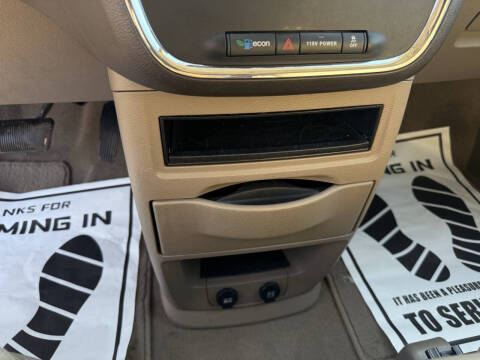 2016 Chrysler Town and Country Touring