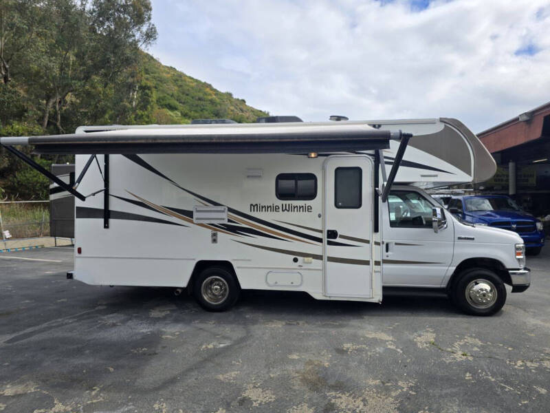 2019 Winnebago Minnie Winnie