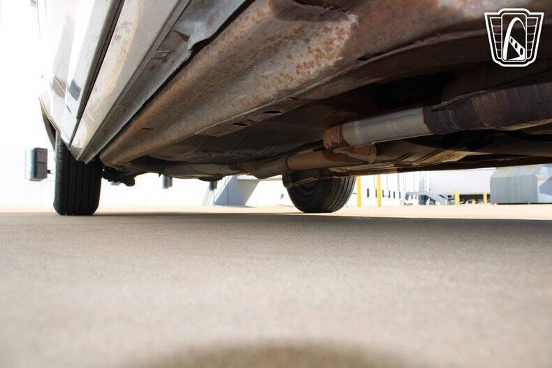 1987 Cadillac Brougham