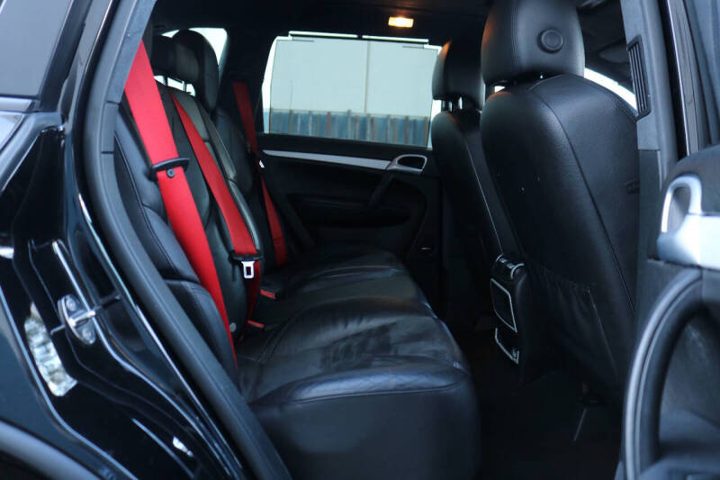 2009 Porsche Cayenne GTS Tiptronic