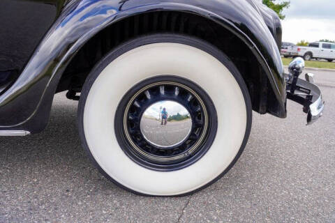 1936 Chrysler Imperial