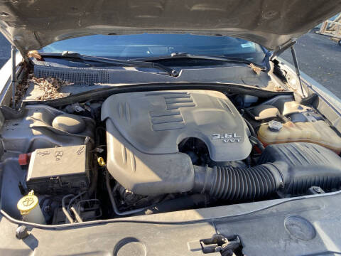 2011 Dodge Charger SE