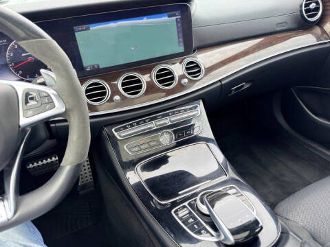 2017 Mercedes-Benz E-Class AMG E 43