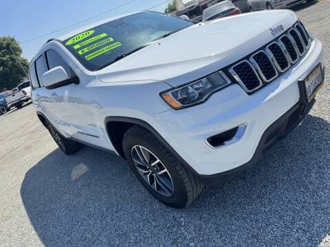 2020 Jeep Grand Cherokee Laredo