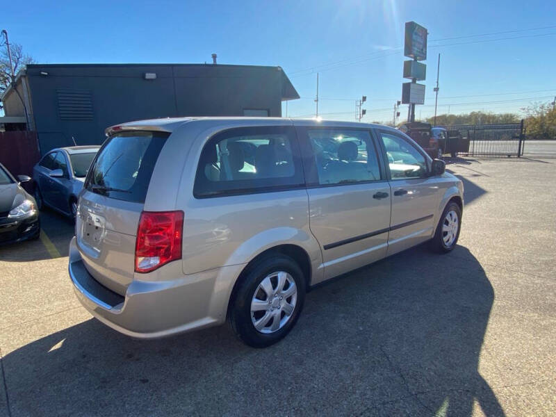 2014 Dodge Grand Caravan American Value Package
